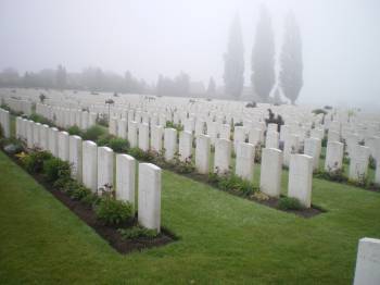 Web 6 Tyne Cott Lest We Forget.jpg